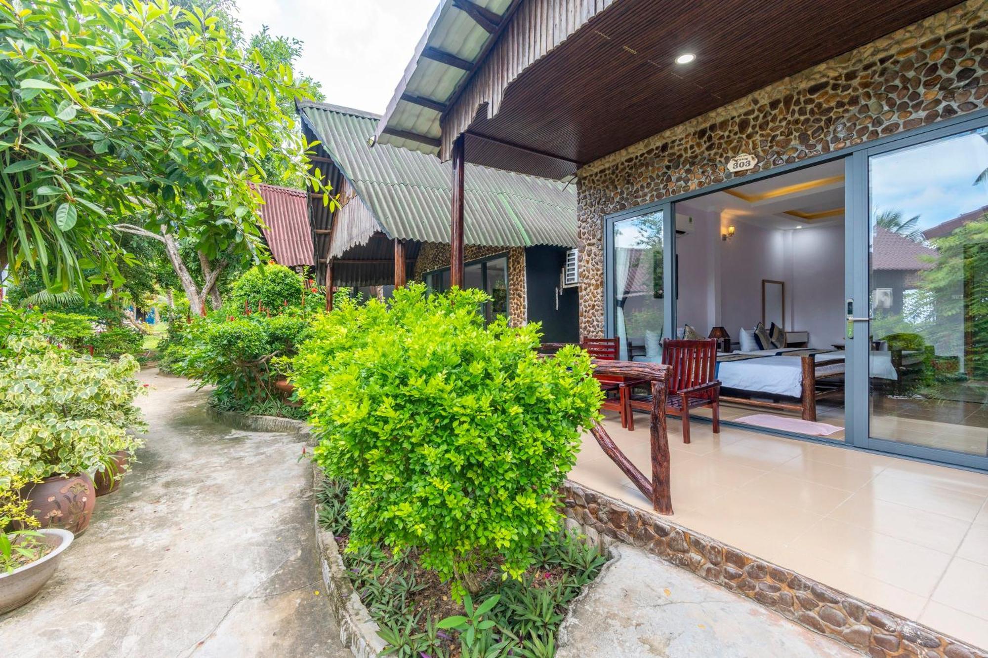 Mai Phuong Resort Дуонг-Донг Экстерьер фото