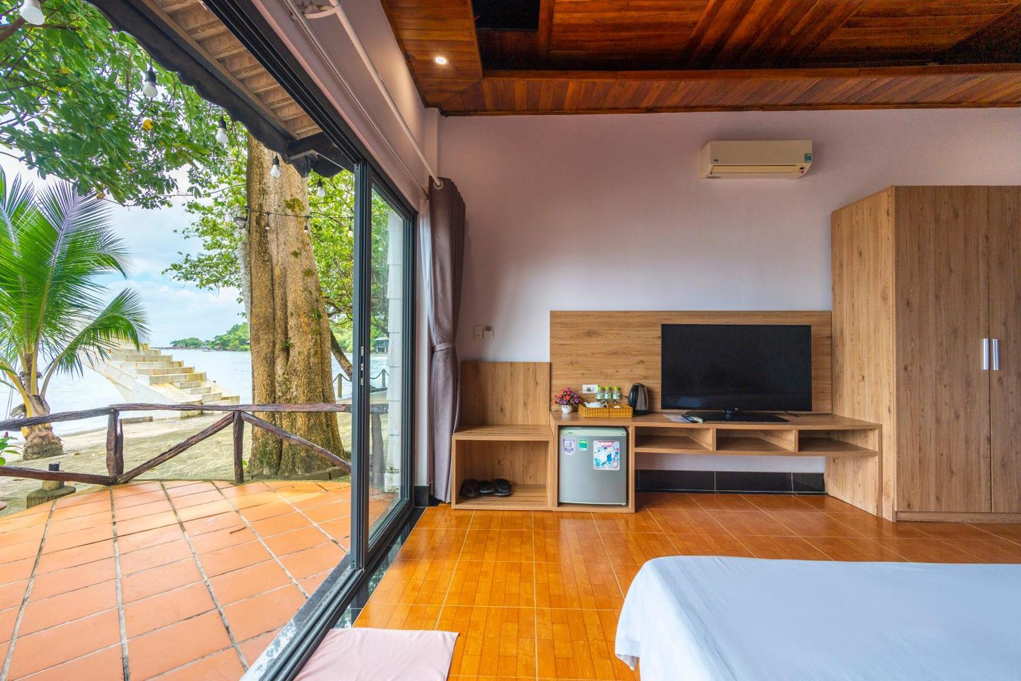 Mai Phuong Resort Дуонг-Донг Экстерьер фото
